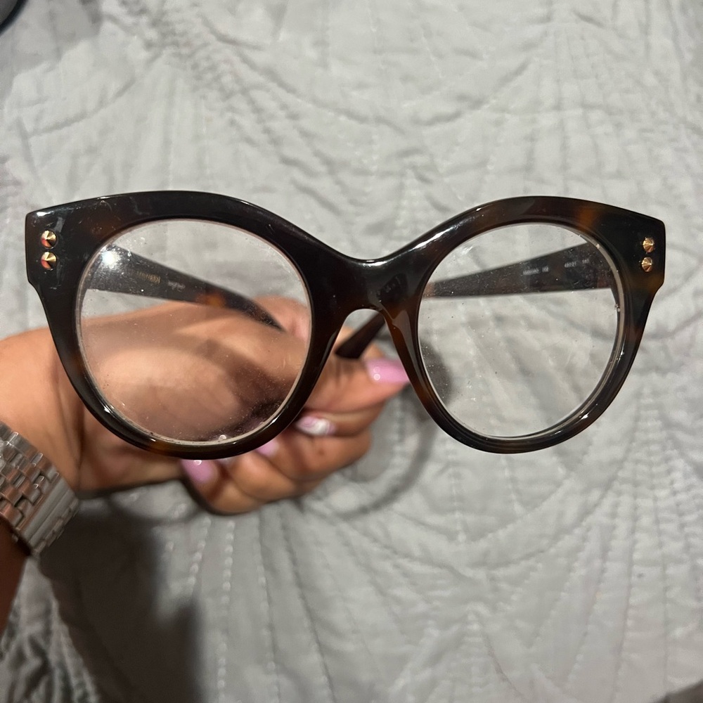 Alexander McQueen Brown 🕶️